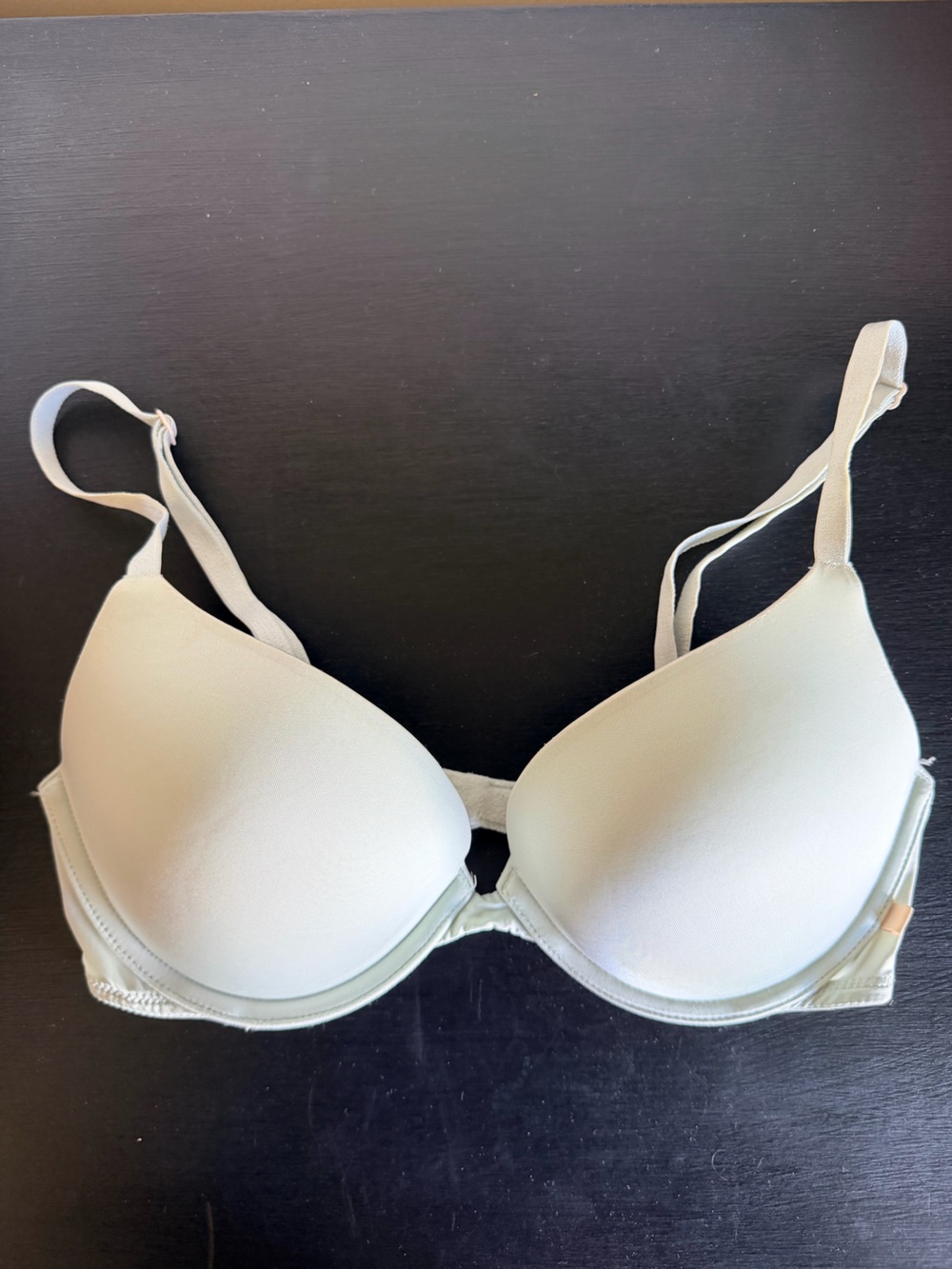 Victoria’s Secret T-shirt Bra in Mint